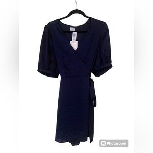 Aritzia Wilfred Lune Navy Blue Satin Puff Sleeve Mini Dress. Size Large.